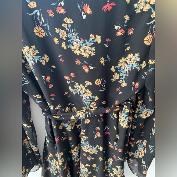 Free People Lilou Dress Small Black Floral Flowy Wrap Belted Mini Boho Fairycore - Picture 11 of 12